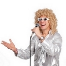 Perruque bouclée blonde avec lunettes blanche homme